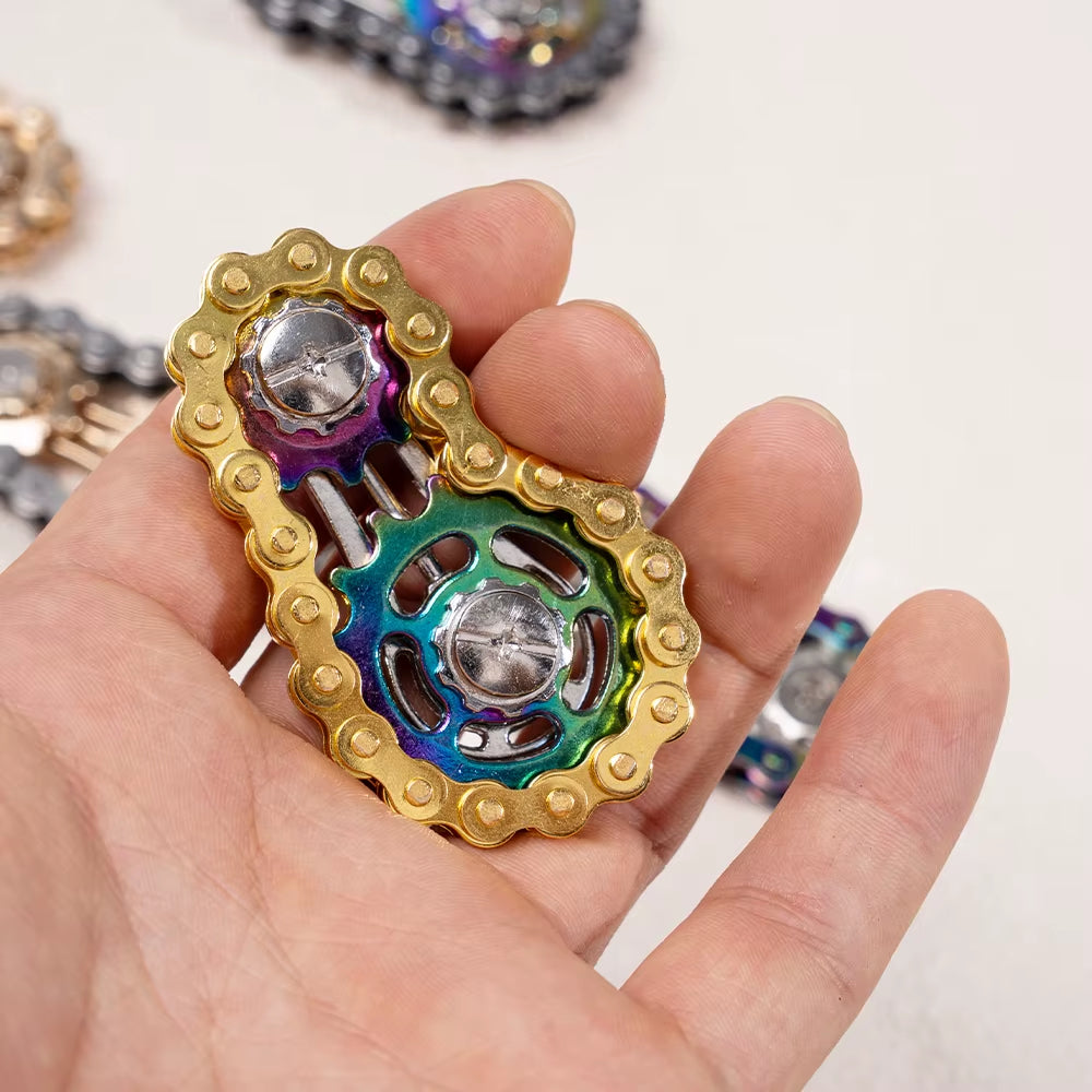 1 Colorful Metal Bicycle Chain-Shaped Fidget Spinner Toy, Effective in Relieving Stress