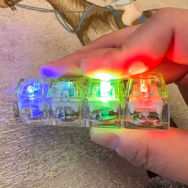 Funny LED Decompression Keyboard Keychain for Men Women Kids Transparent 4 Keys Stress Relief DIY Button Keycap Keyrings Pendant
